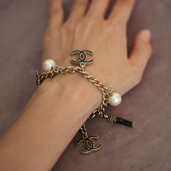 Chanel Bracelet - Picture 2 of 3